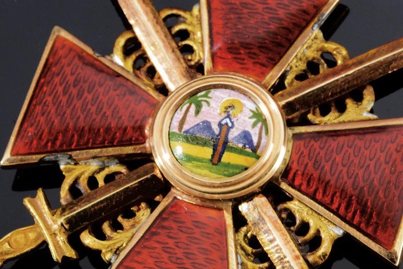 Ordine di Sant'Anna con spade