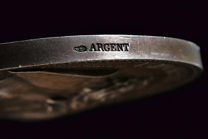 Lotto di Due Medaglie in Argento Donate al Tenore Francesco Tamagno
