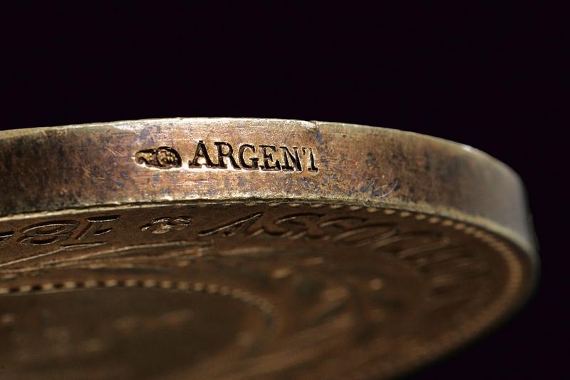 Lotto di Due Medaglie in Argento Donate al Tenore Francesco Tamagno