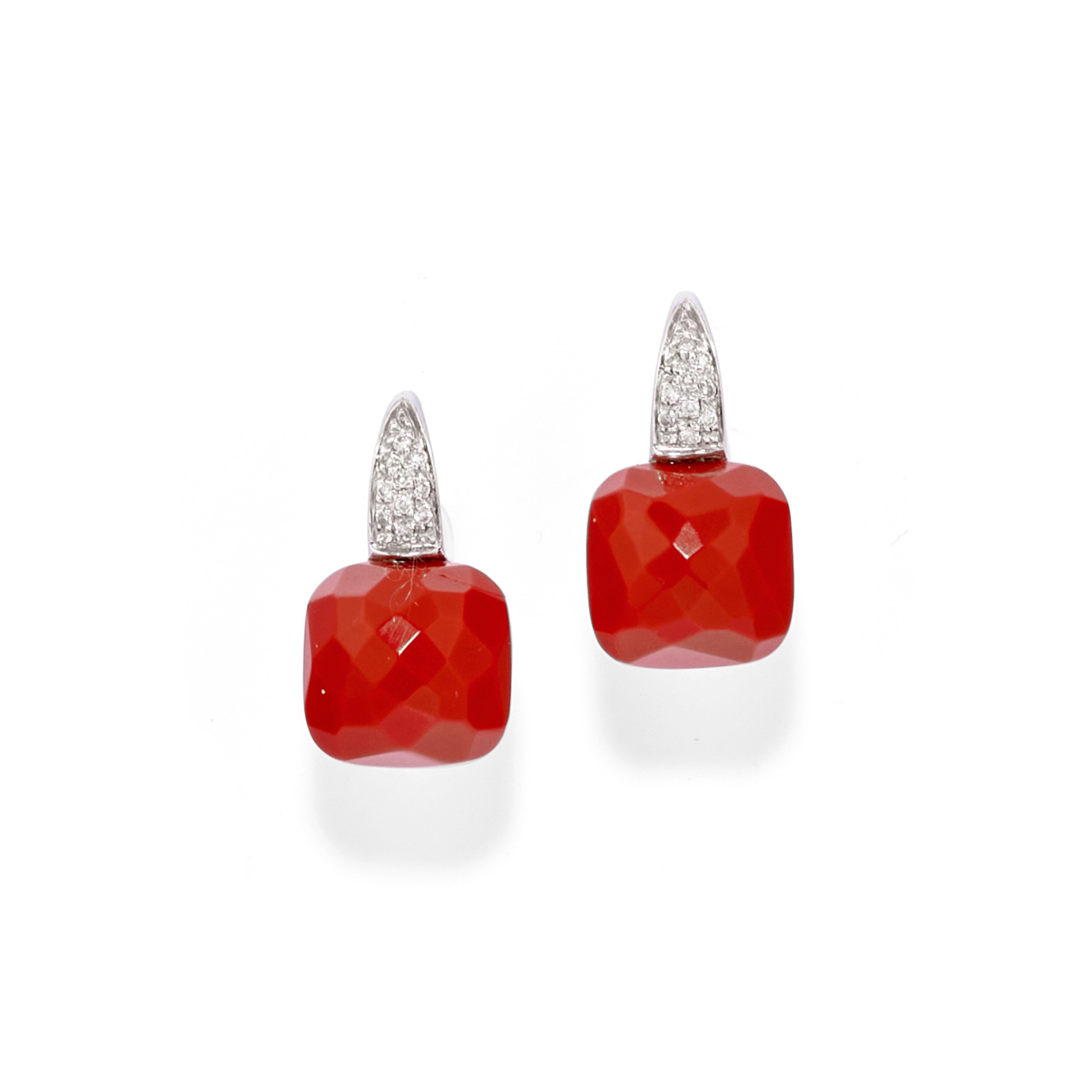Parure con Corallo e Diamanti