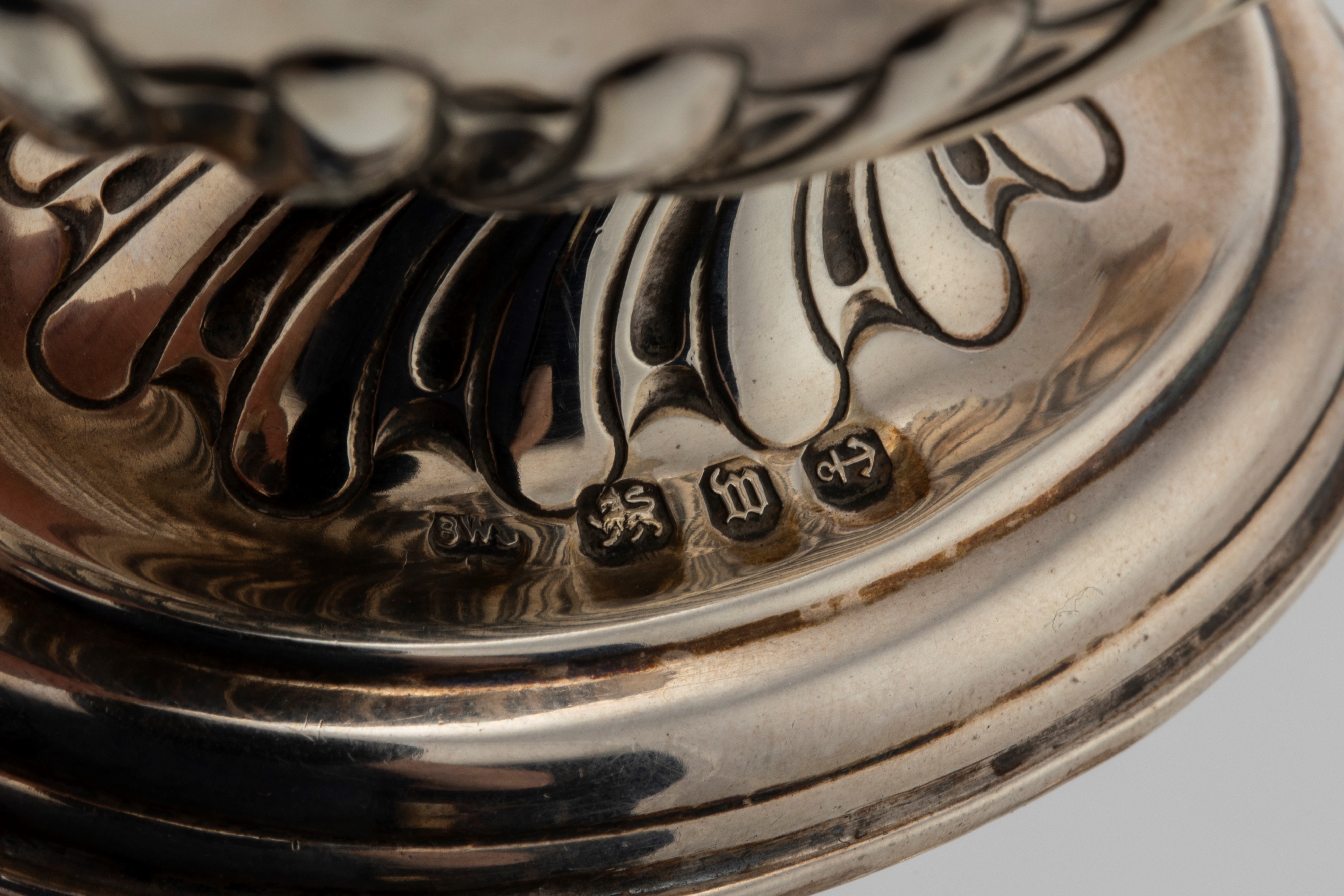 Bugia e lampada ad olio