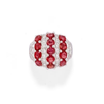 Anello con Rubini e Diamanti