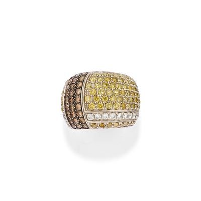 Anello con Diamanti Fancy
