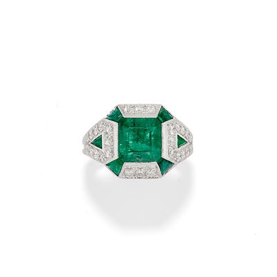 Anello con Smeraldo e Diamanti