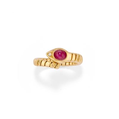 Anello con Rubino