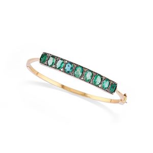Emerald bangle