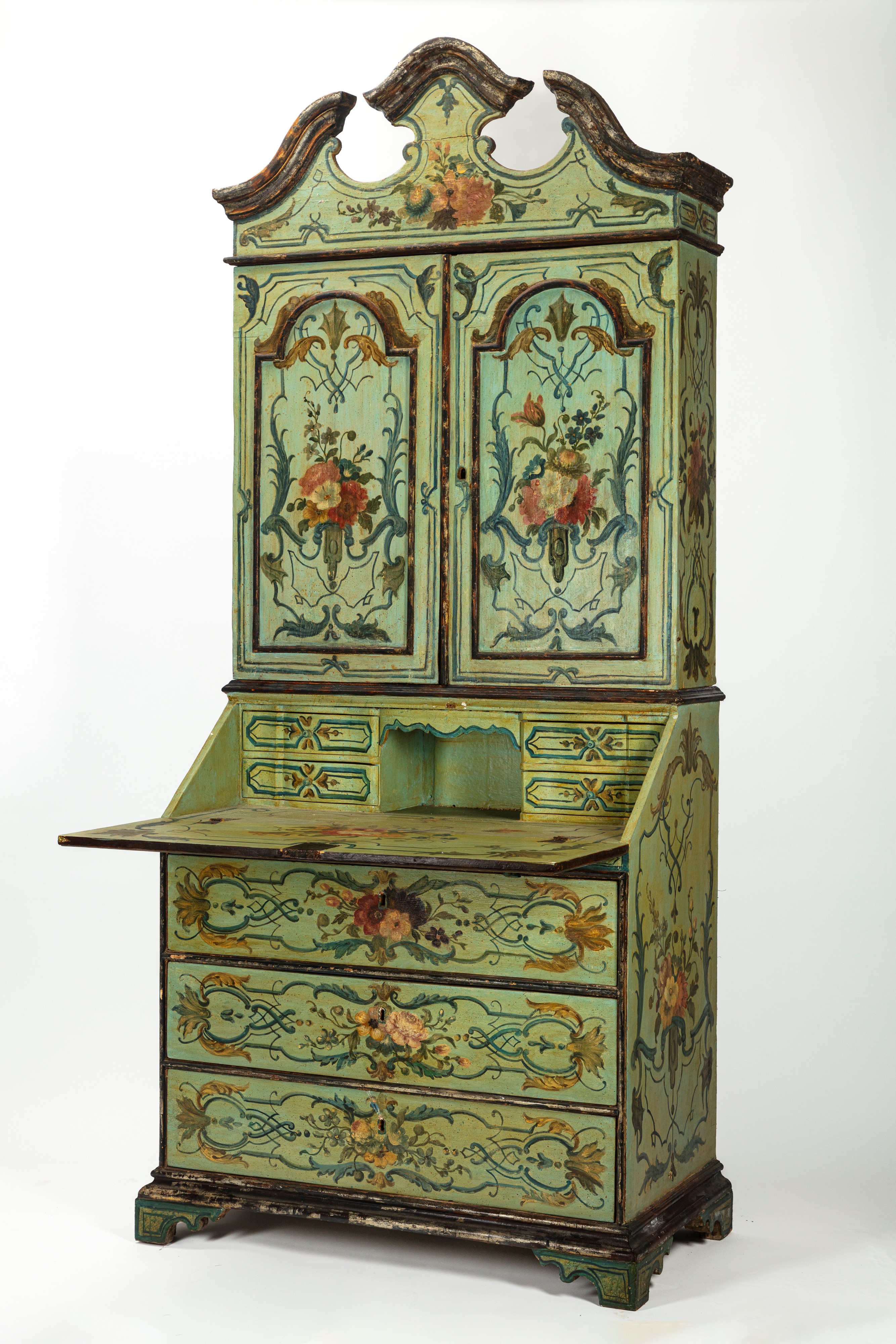 Trumeau in Legno Laccato in Verde e Decorato a Motivi Floreali, Sicilia, Secolo XVIII