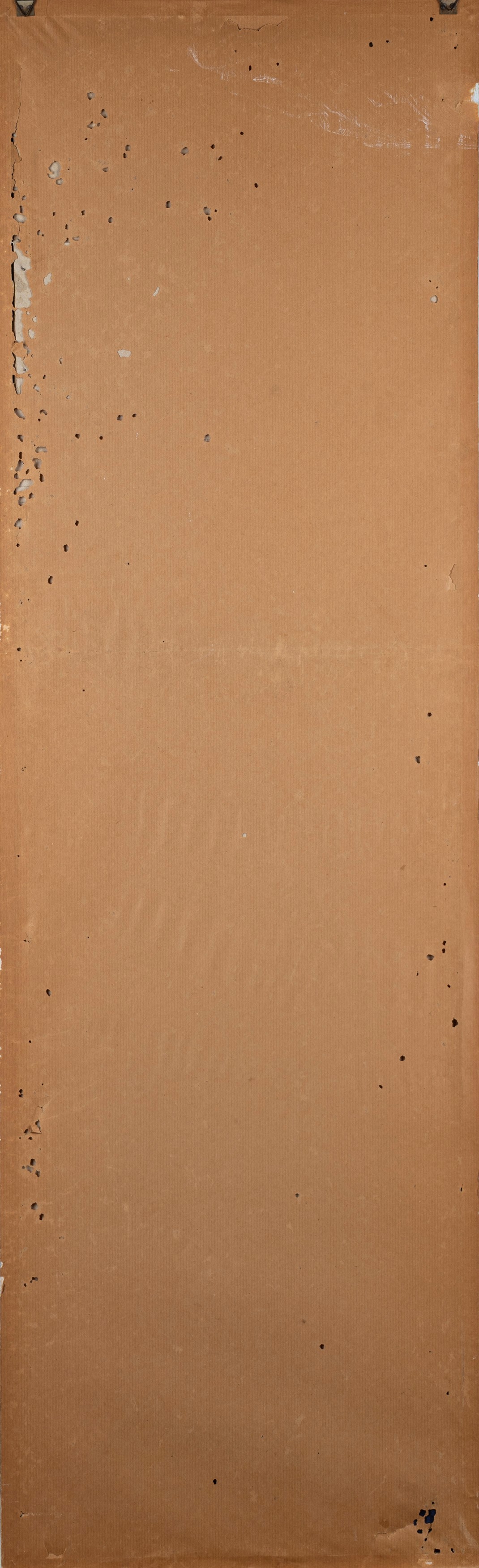 Pannello in seta ricamata raffigurante un drago in fili dorati su fondo blu con nuvole stilizzate...