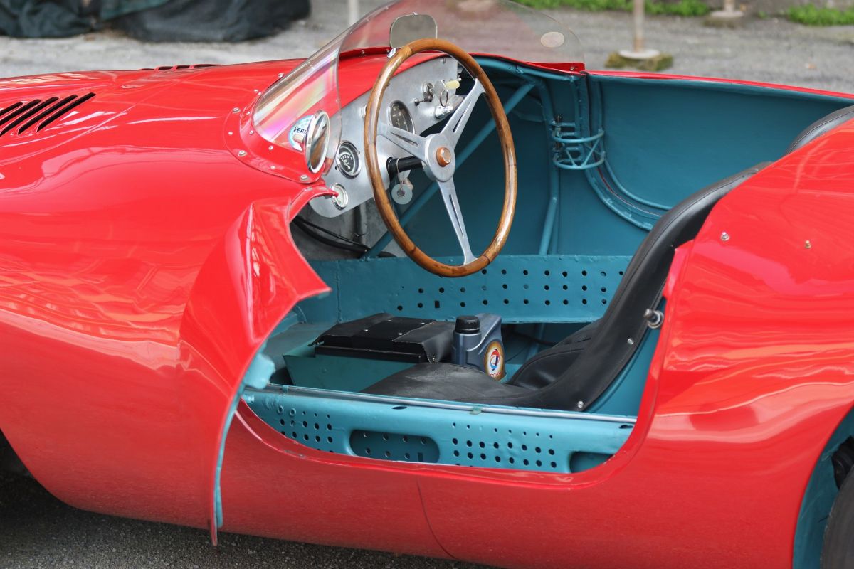 Panhard - Dyna X86 Spider (fratelli Rimondi)