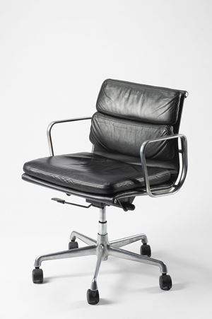 Eight chairs