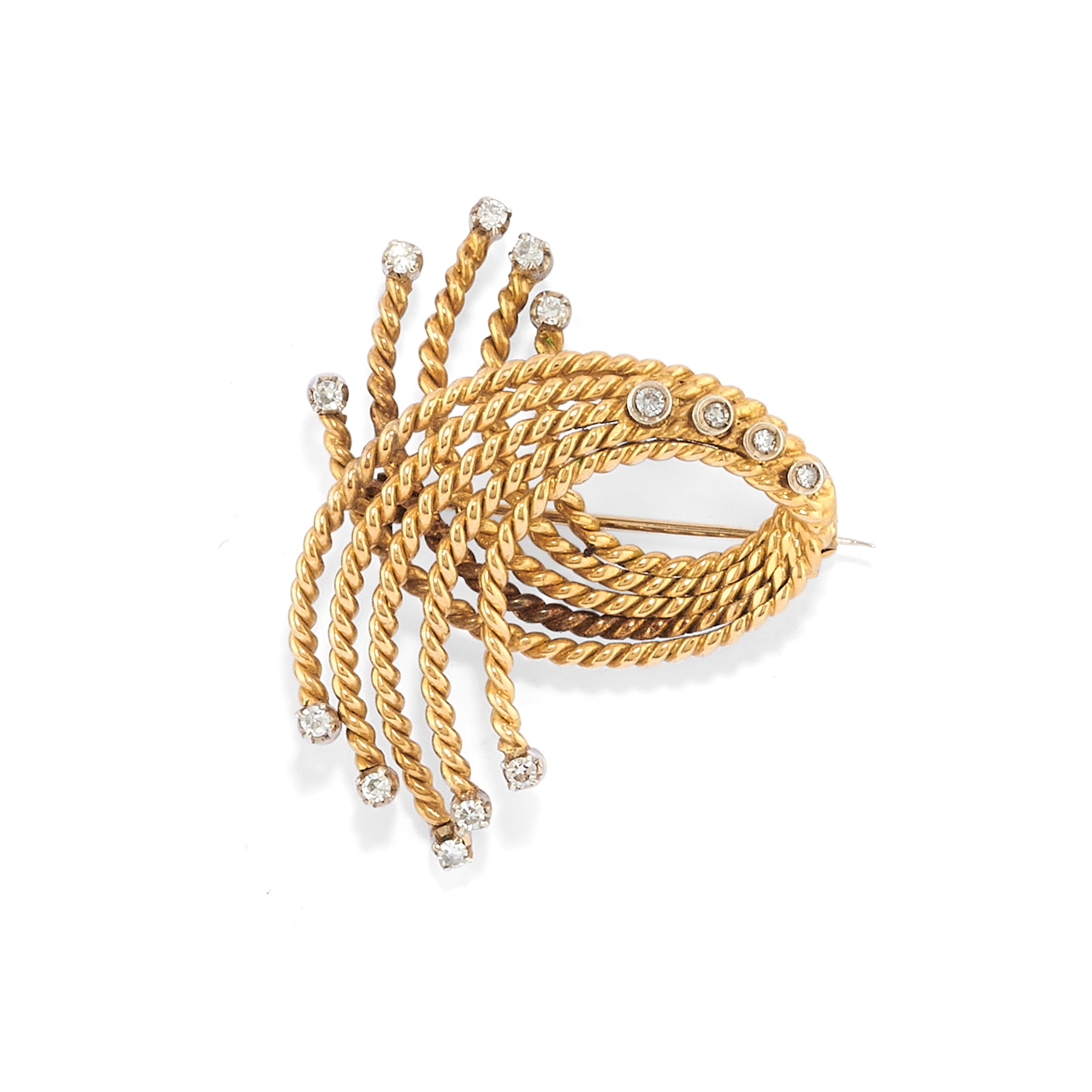 Spilla e anello con diamanti e rubini