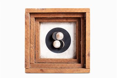 Model (1967), smalto su legno
