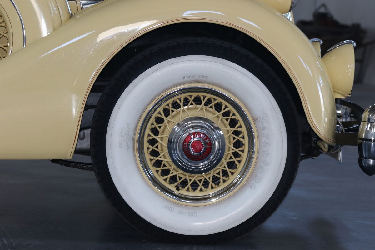 Packard - Twelve Coupé