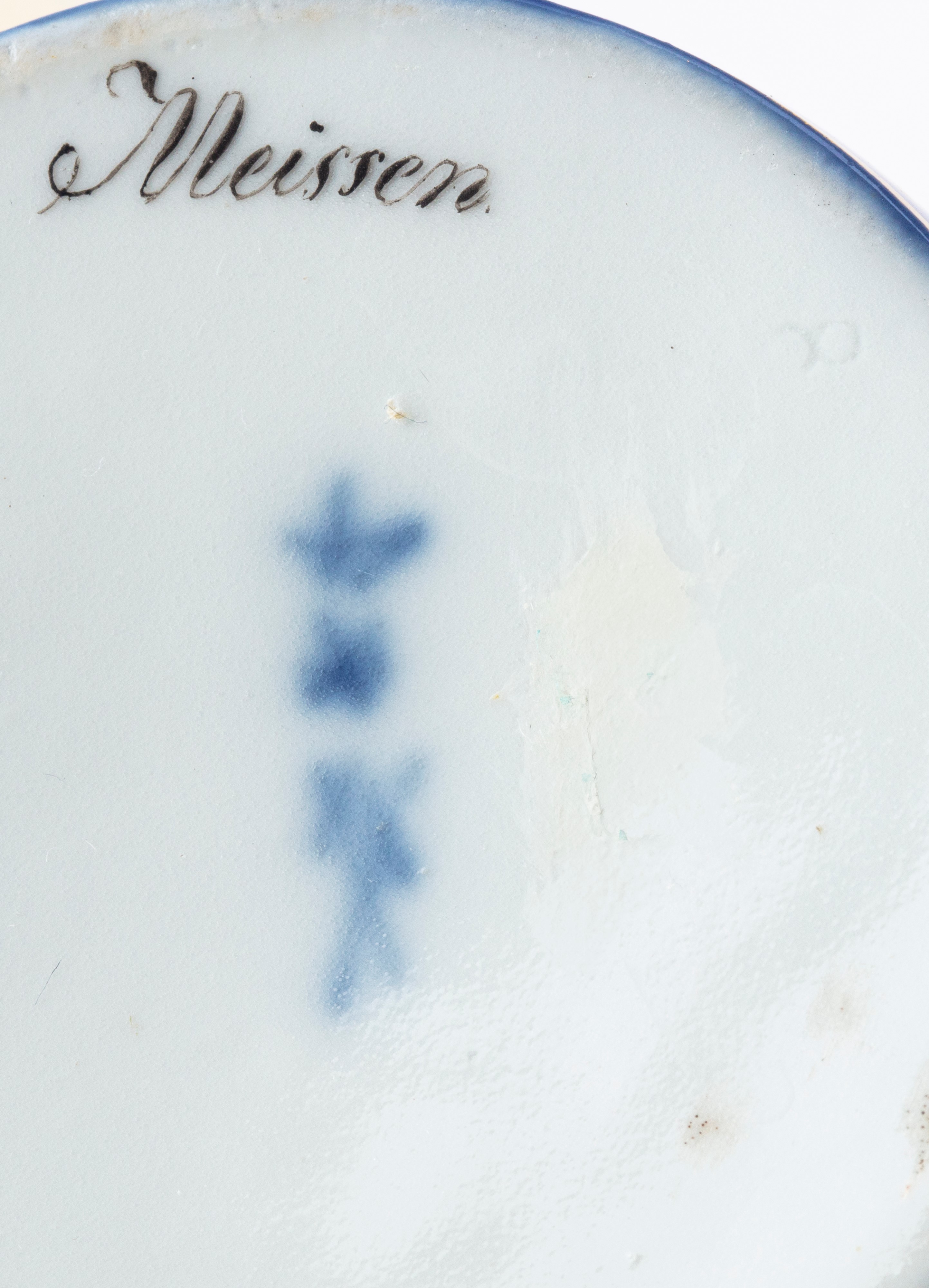 Manifattura di Meissen, Tazza a “litron” con piattino, vedute policrome di Meissen e Dresda (c. 1...