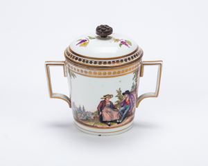 Two-handled mug with lid. Vienna manufacture, mid-19th century