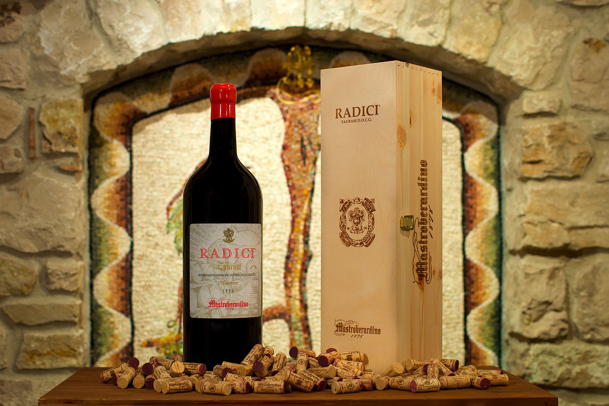 Visita Privata ed Esperienza a Donnafugata + Radici Taurasi D.O.C.G. - 1998 - formato 3 l