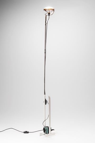 Lampada da Terra Modello Toio