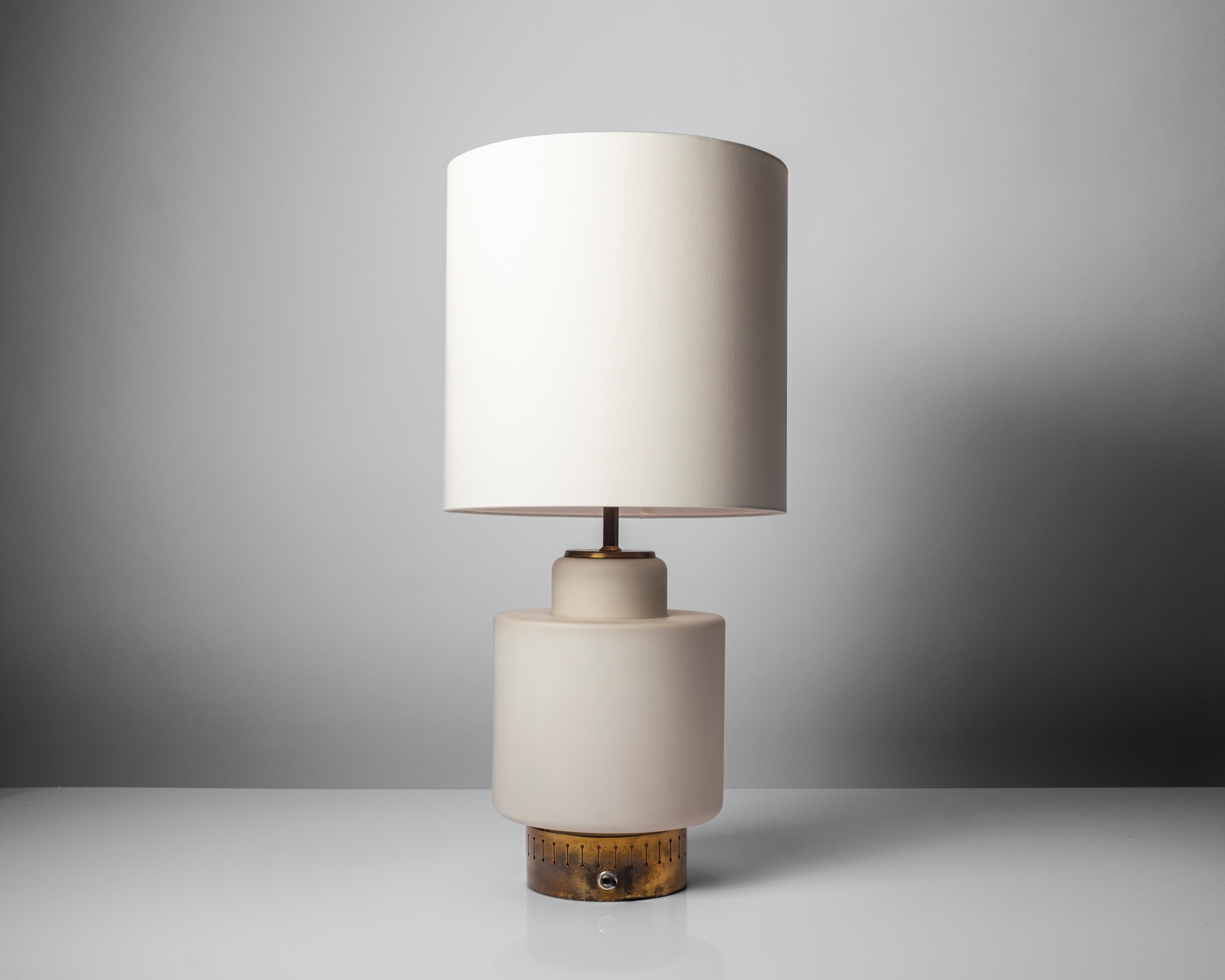 Lampada da tavolo, modello no. 8055