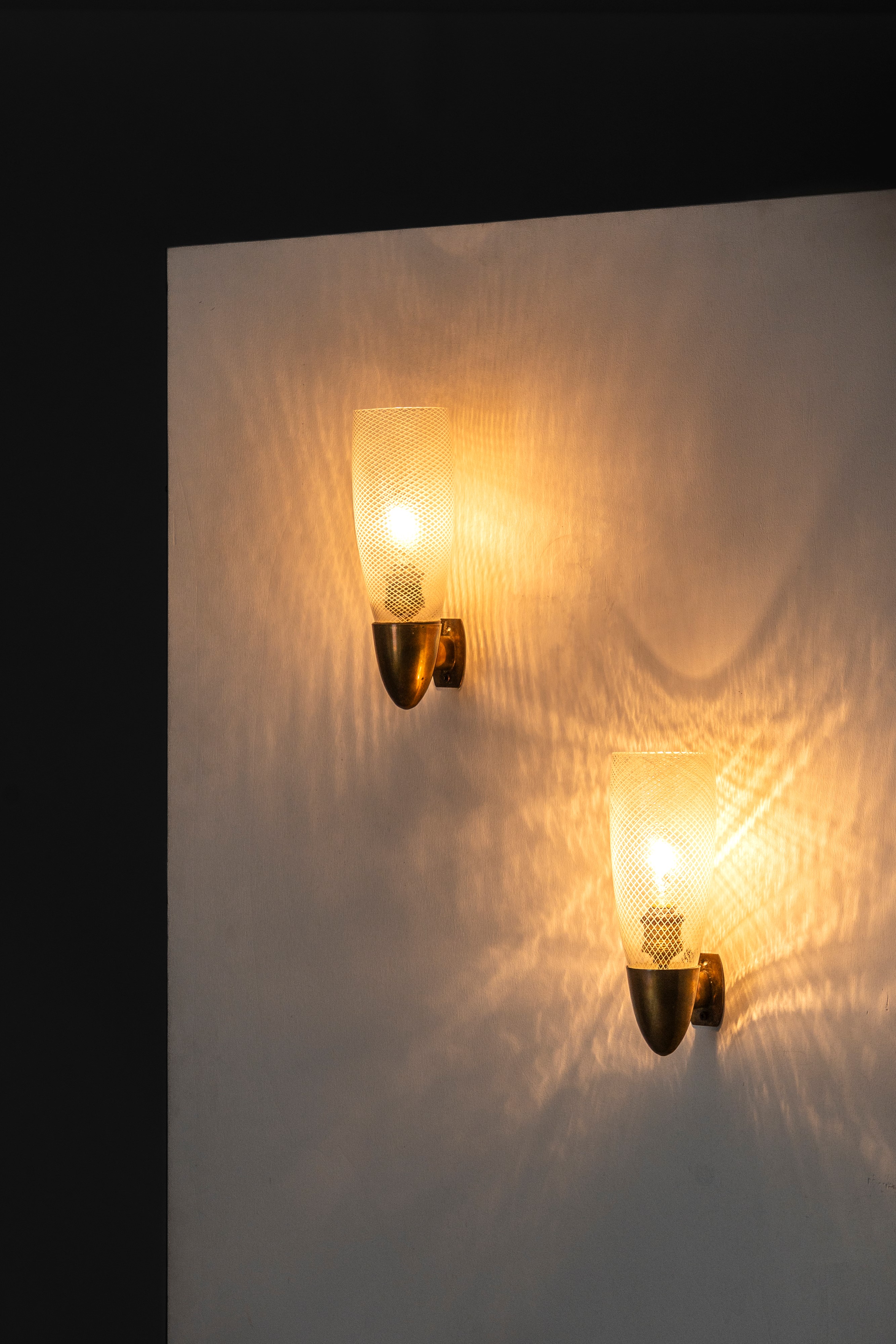 Coppia di lampade da parete modello no. 453