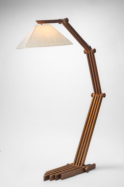 Lampada da Terra Regolabile