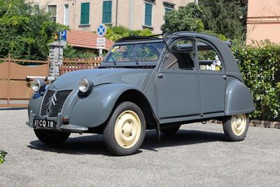2 CV