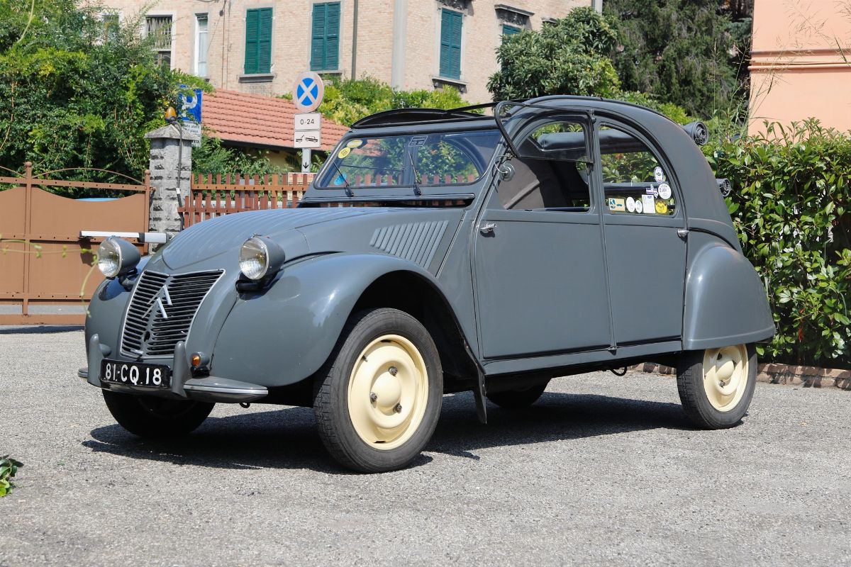 Citroën - 2 CV