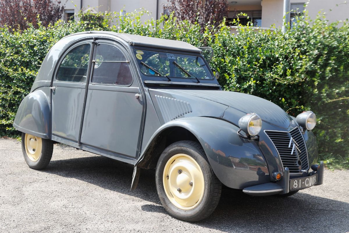 Citroën - 2 CV