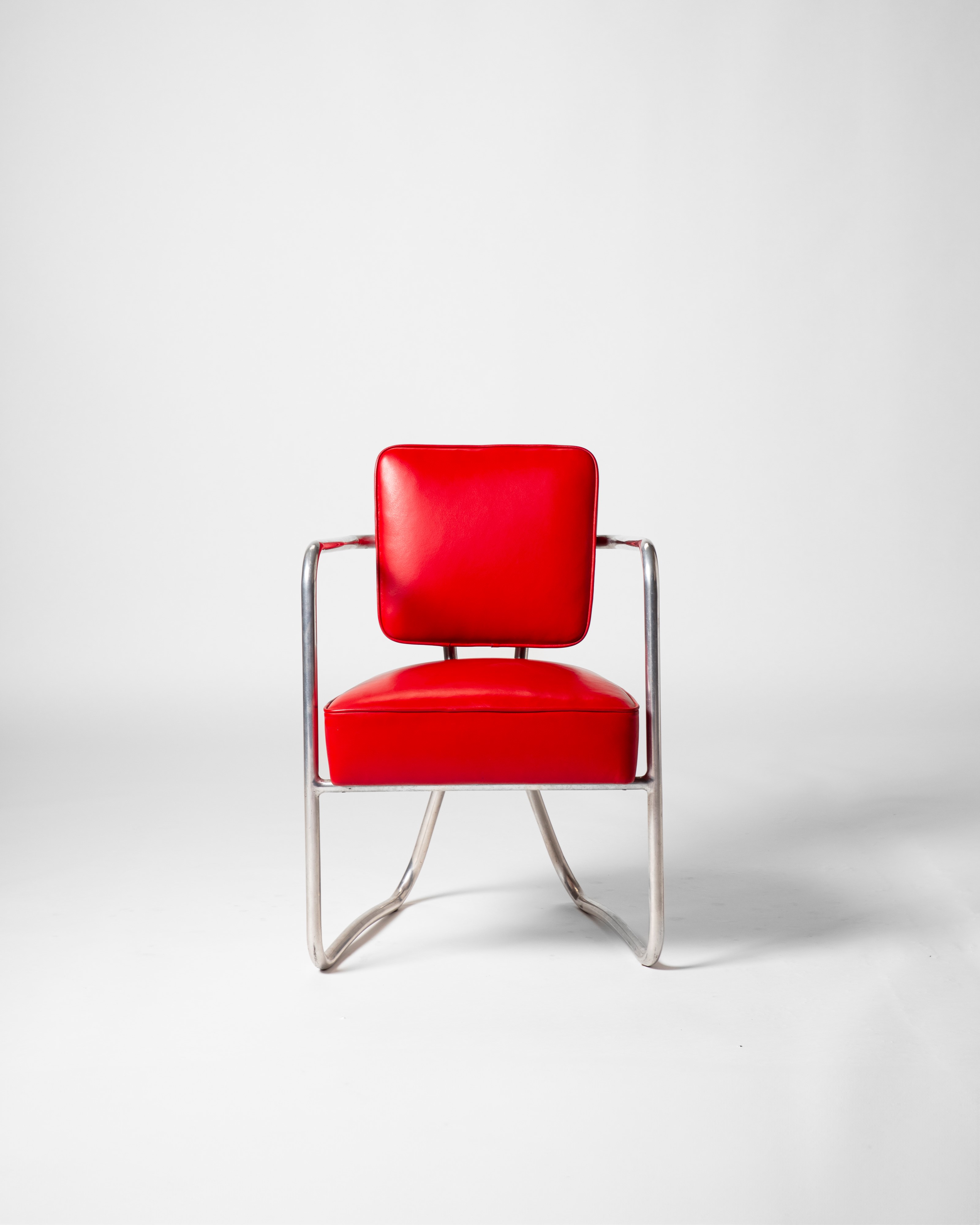 Coppia di poltroncine per gli Uffici di Palazzo Montecatini, Milano