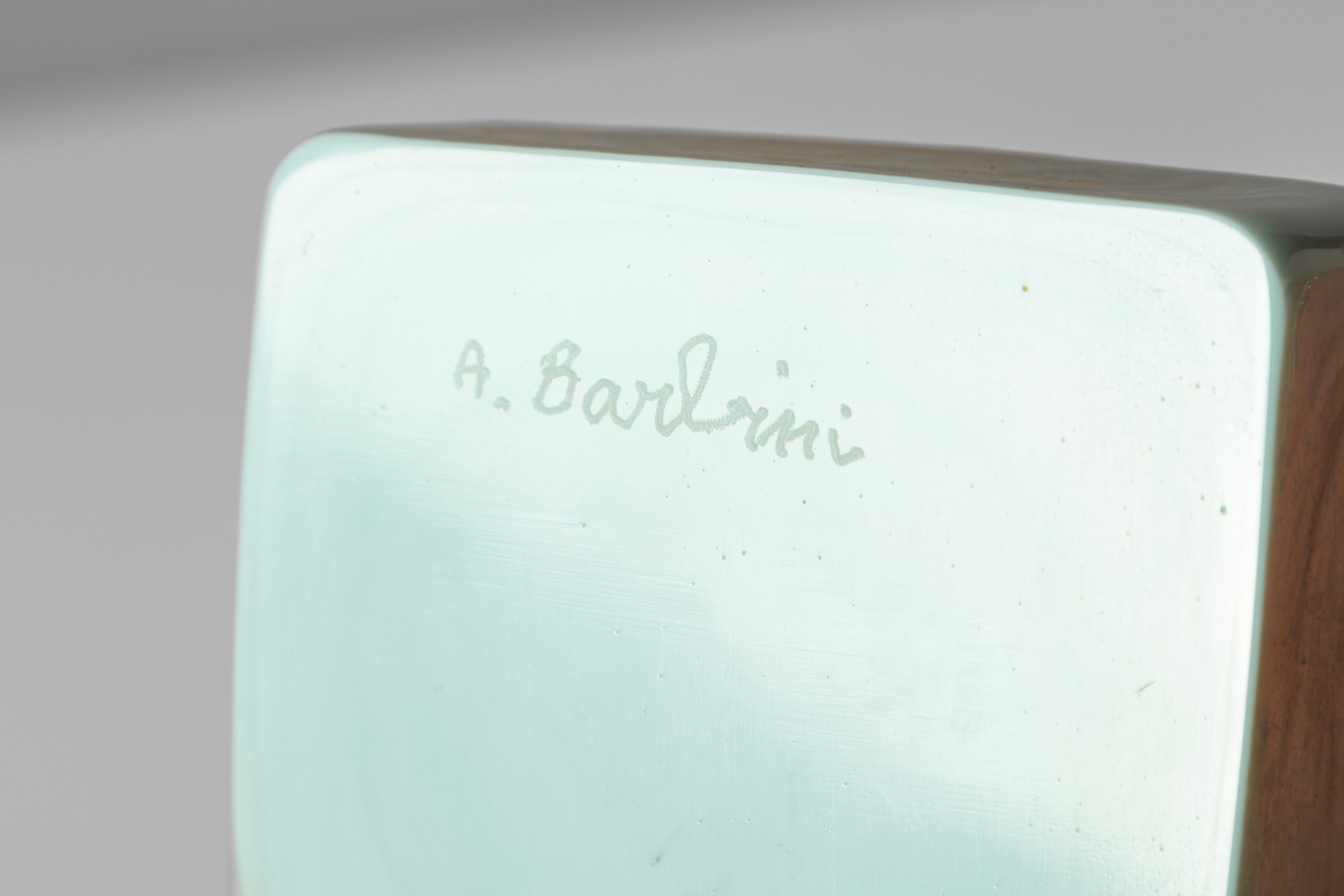 Figura su colonna a torciglione