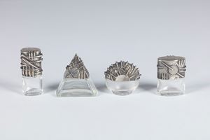 Quattro boccette per profumo per il Gruppo Editoriale Rusconi