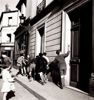Doisneau Robert - La sonnette