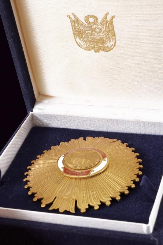 Orden al Mérito por Servicios Distinguidos