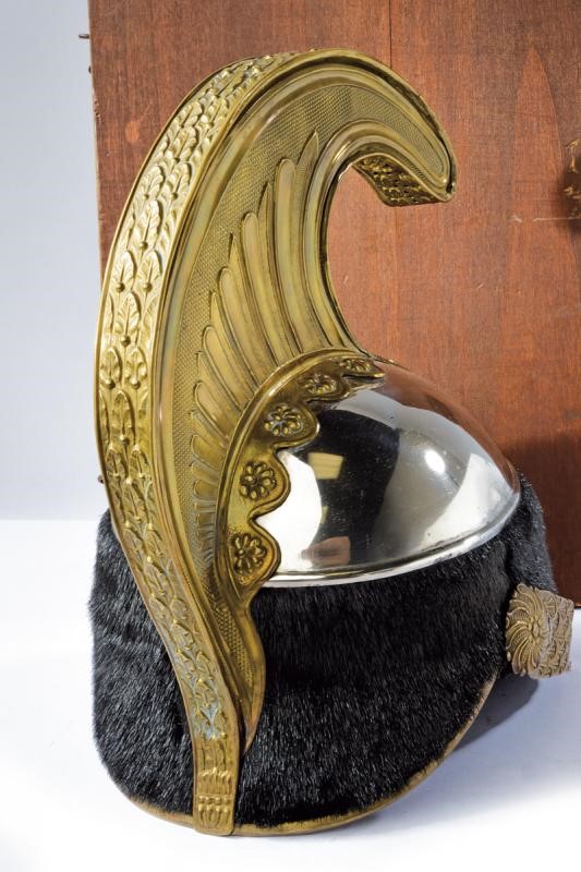 Elmo da ufficiale di cavalleria con custodia, epoca Vittorio Emanuele III
