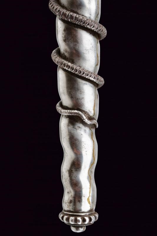 Interessante e raro pugnale appartenuto al Conte V. A. Sallier della Torre