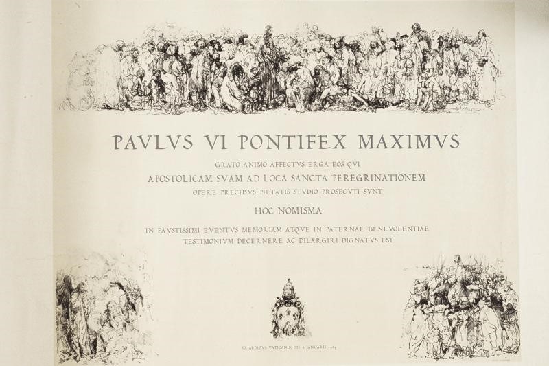 Parti dell'uniforme e spada dell'ultimo comandante della Guardia Nobile, epoca Paolo VI