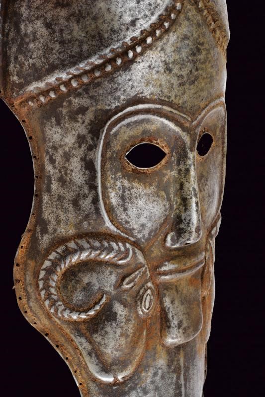 Interessante chanfron