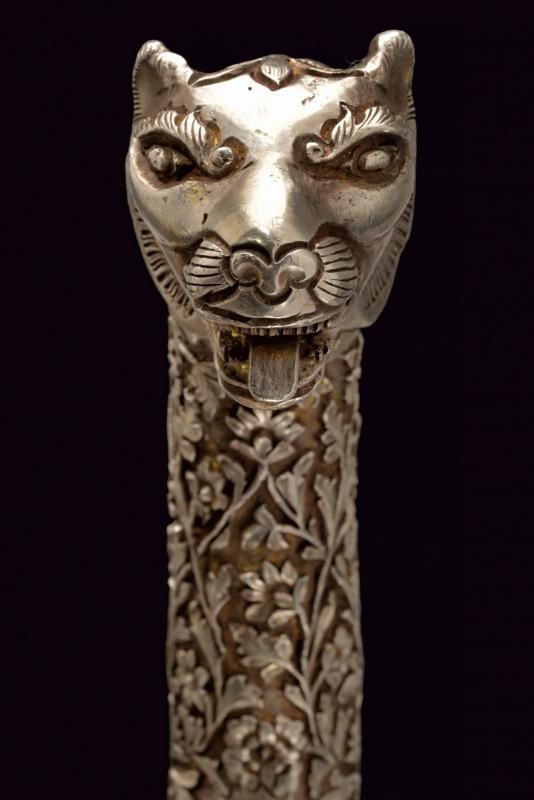 Bella sciabola da ufficiale con lama inglese