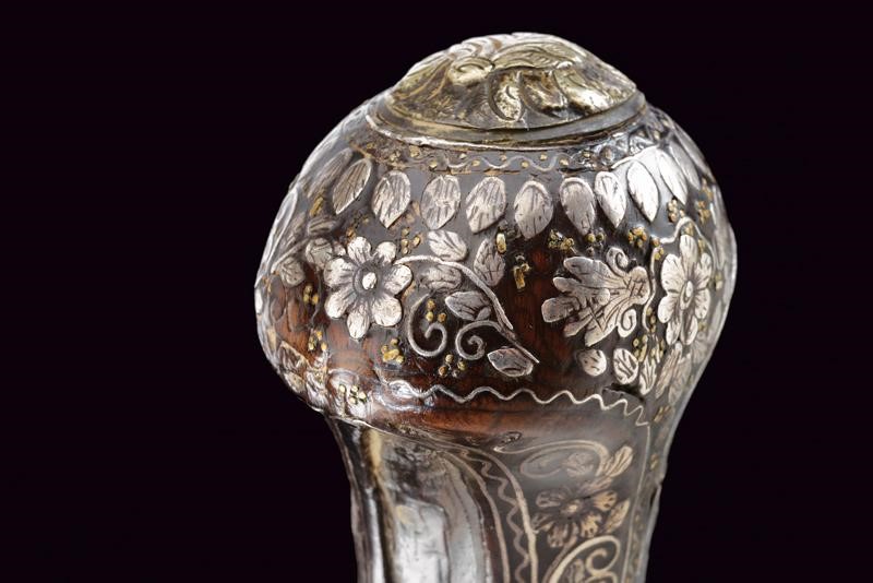 Pistola a Pietra Focaia con Bellissime Decorazioni in Argento