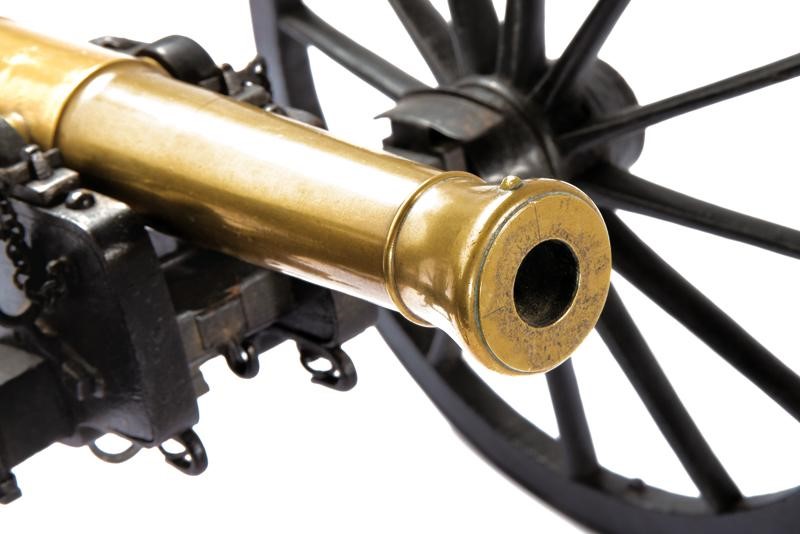 Rarissimo Modello di Cannone in Scala con Traino di Munizioni