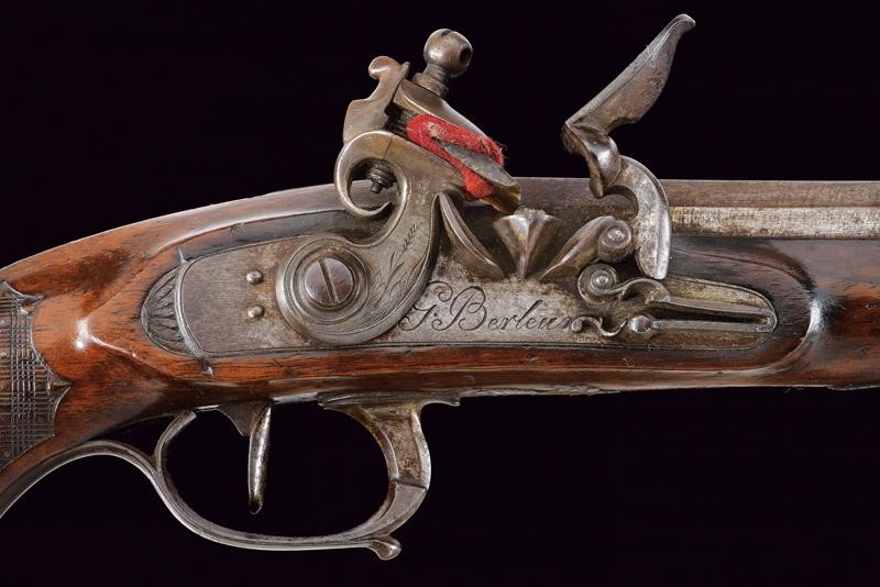 Pistola a Pietra Focaia da Ufficiale di G. Berleur