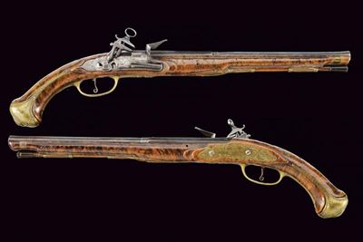 Interessante Paio di Pistole a Pietra Focaia alla Romana