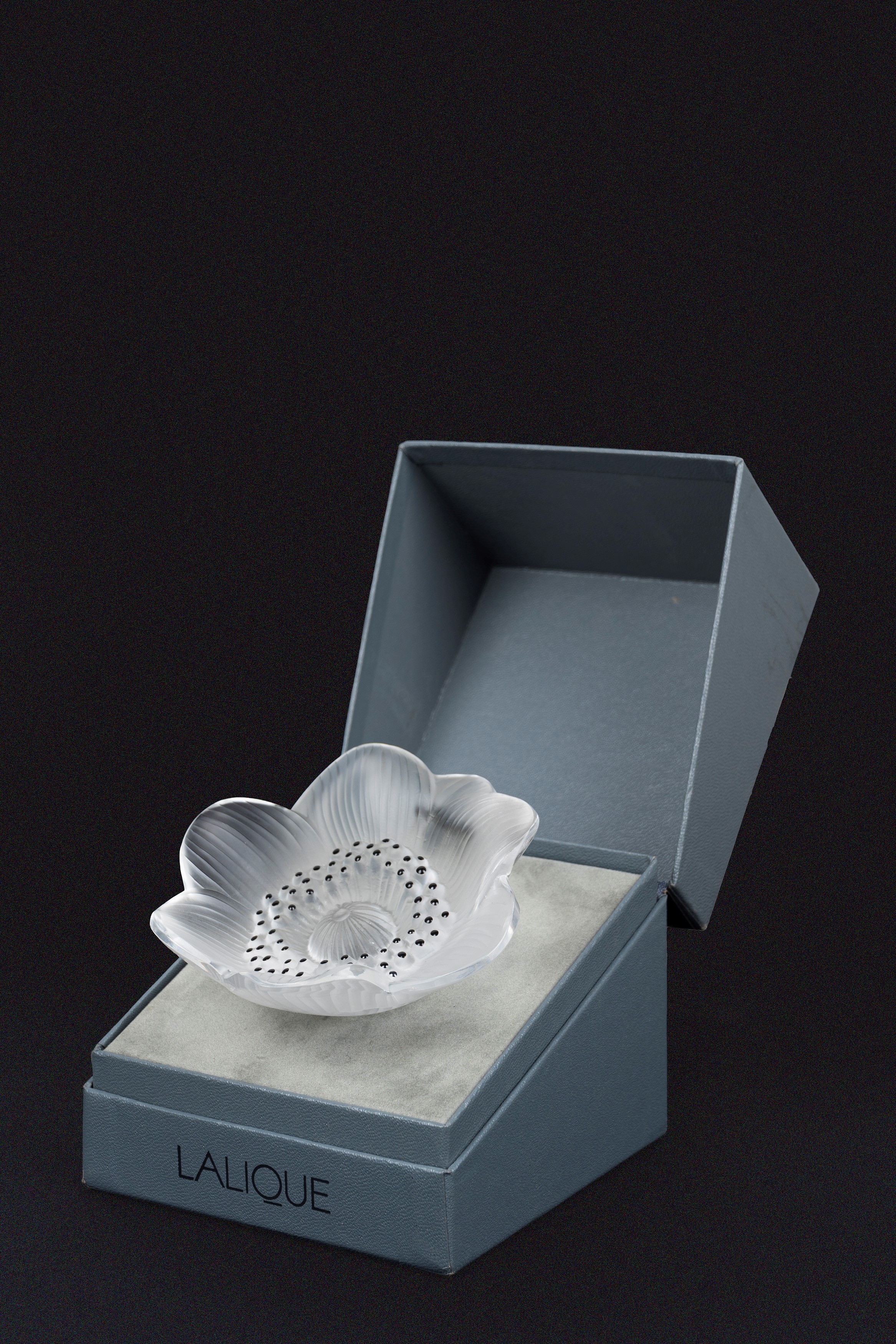 Lalique - Fermacarte in Cristallo Anemone