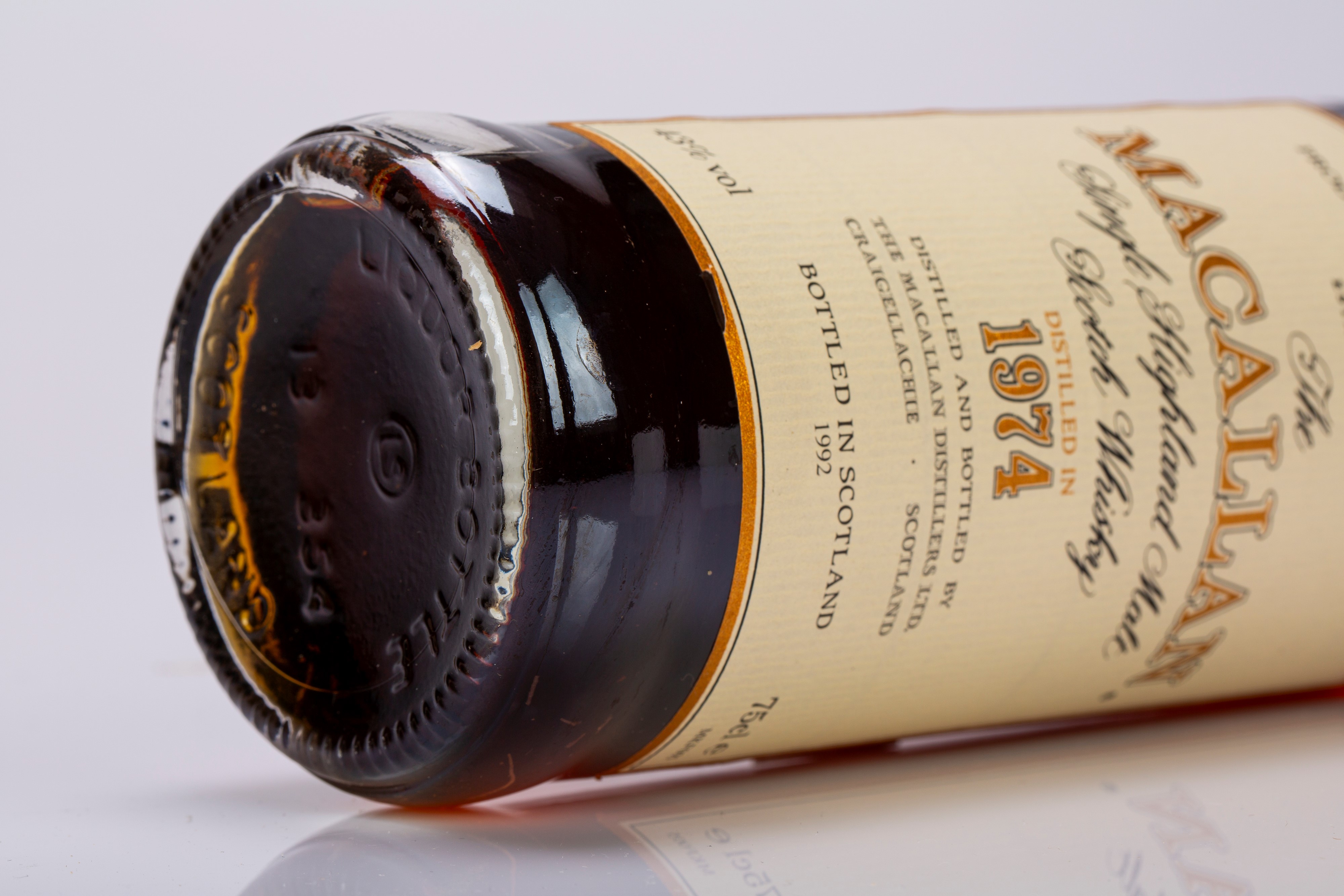 Scozia - The Macallan, 18 Years Old Sherry Oak Single Malt Scotch Whisky, 1974, 0,75 L