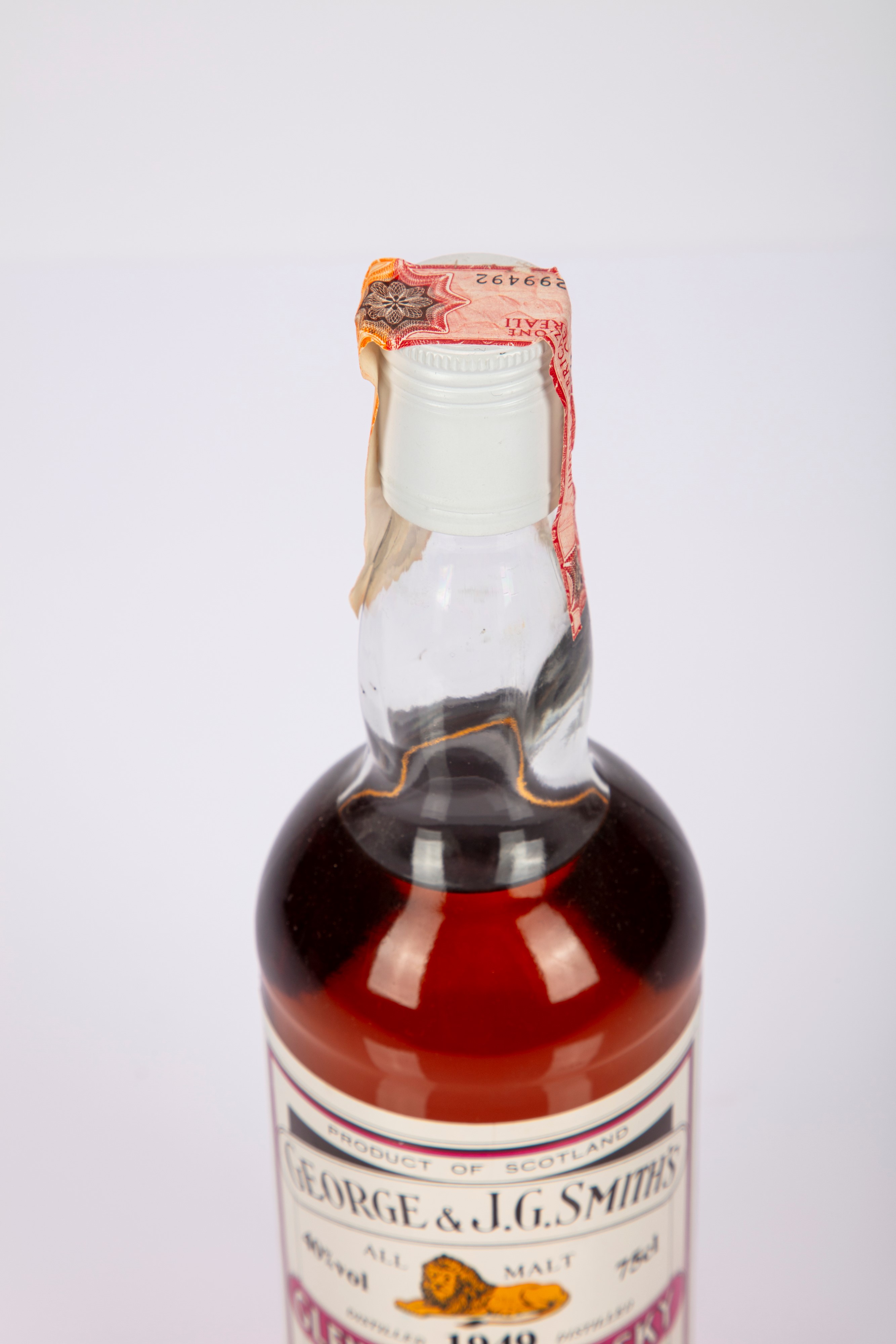Scozia - Glenlivet, Scotch Whisky single malt all malt 40° proof (1949) distillato e imbottigliat...