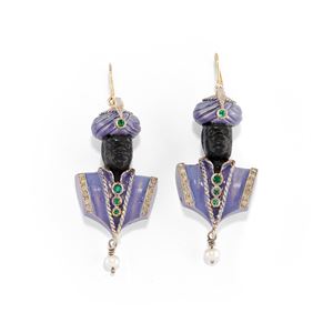 Moor pendant earrings