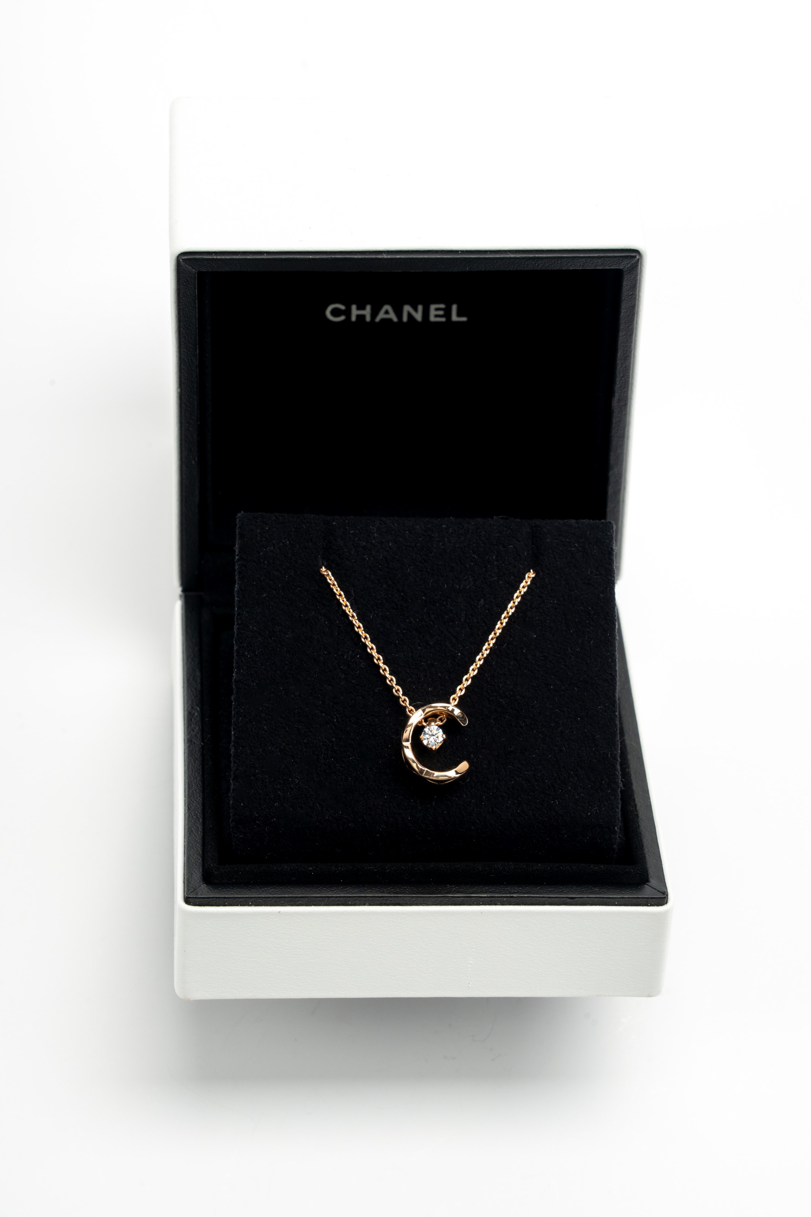 Chanel - Collana Coco Crush, oro giallo 18K con diamante