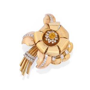 Flower brooch 