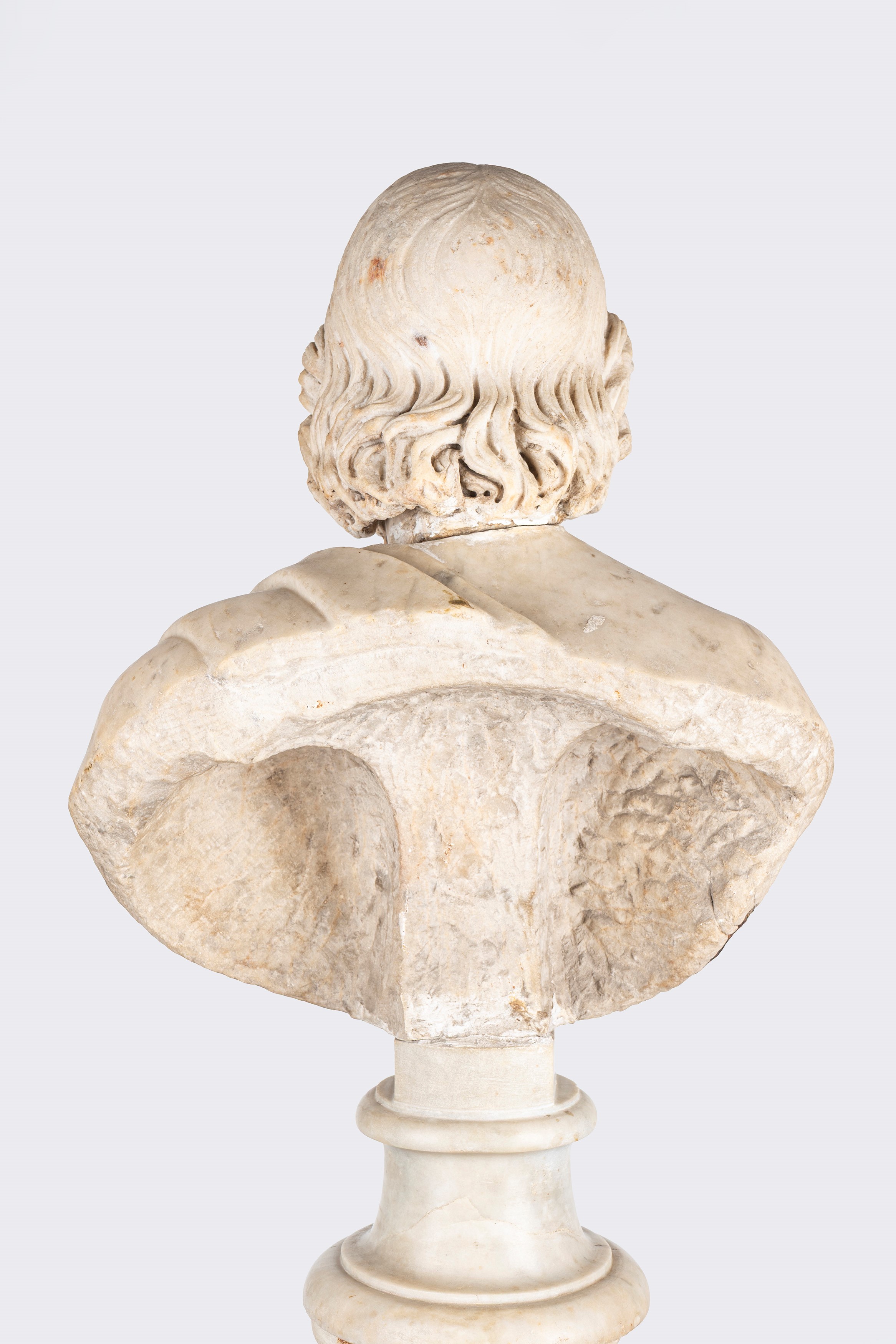 Antica Scultura in Marmo Raffigurante Busto di Filosofo