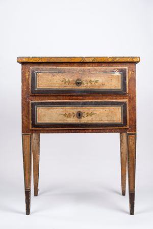 Small two-drawer chest of drawers in lacquered wood, 18th century
