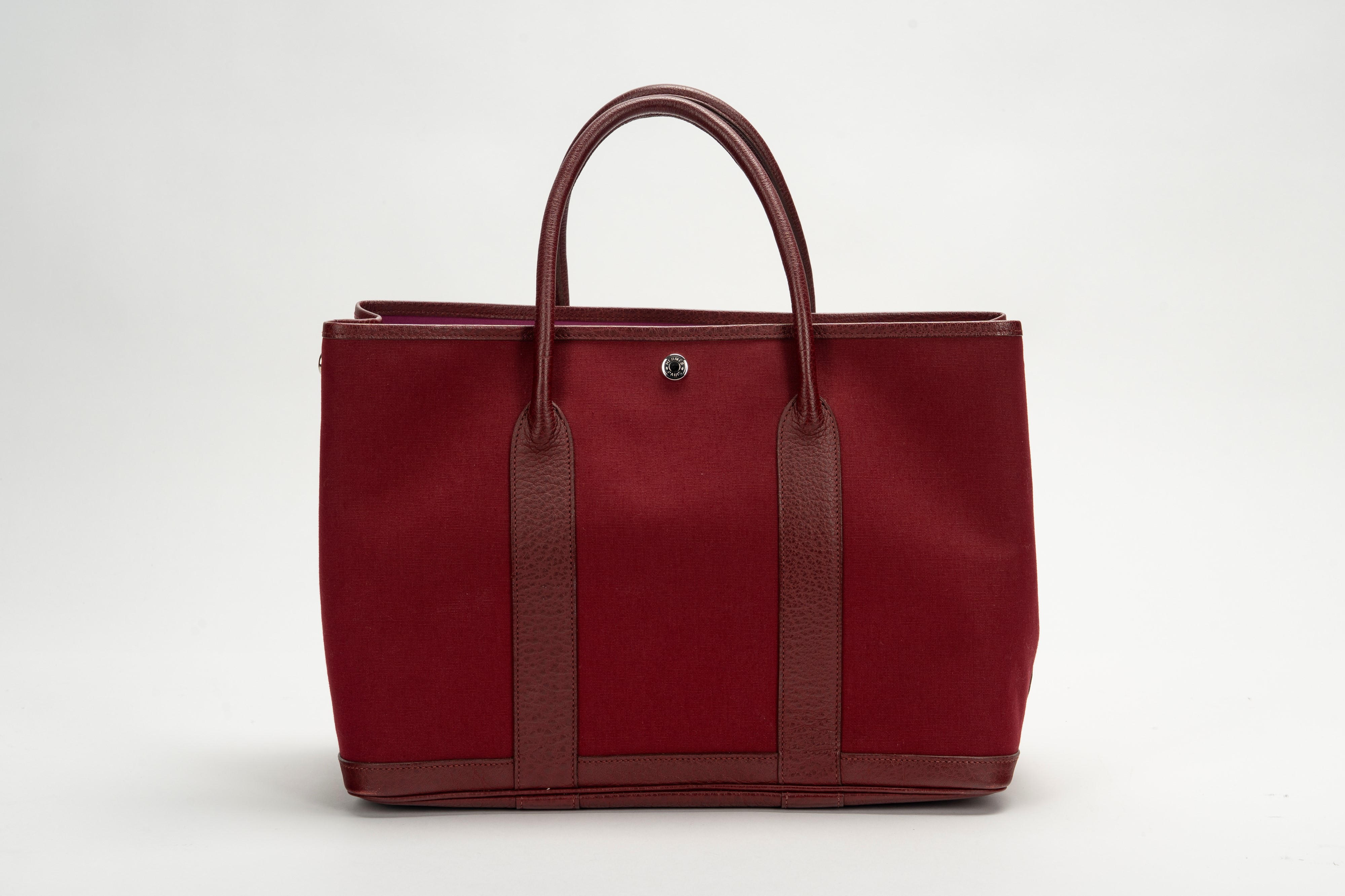 Hermès - Borsa Garden Party, tela color burgundy con profili e manici in pelle clemence, 2006